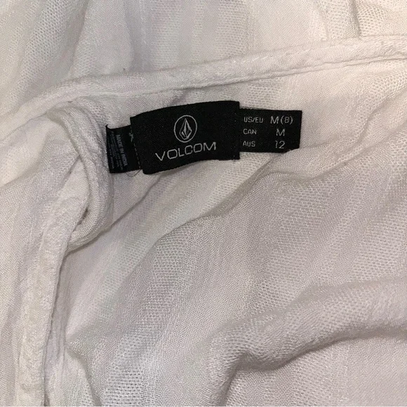 Volcom White Button Up - like new - Picture 3 of 3